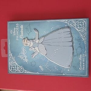 Disney Princess Cinderella Eye Shadow Palette NWT sealed